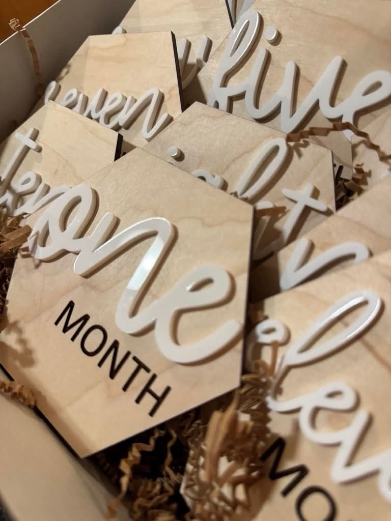 Baby Milestone Markers — Months 1-12 (Engraved or 3D Layered Wood)