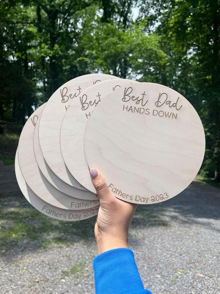 🖐️ Best Dad Hands Down Personalized Plaque ❤️